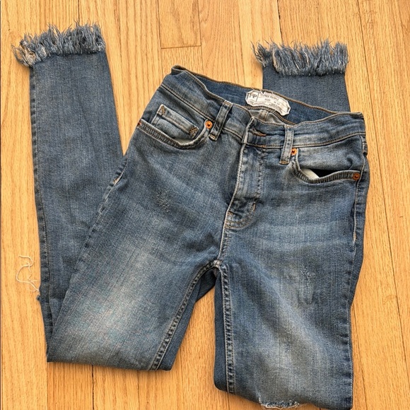 Free People Denim - Women’s/Teen Free People Skinny Jeans